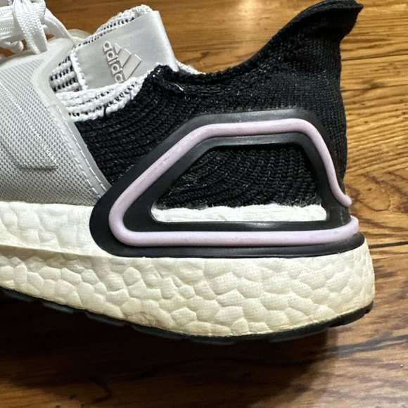 Adidas UltraBoost 19 Running Shoes Crystal White Lace Sneakers G27481 Wms 10US - Picture 12 of 12